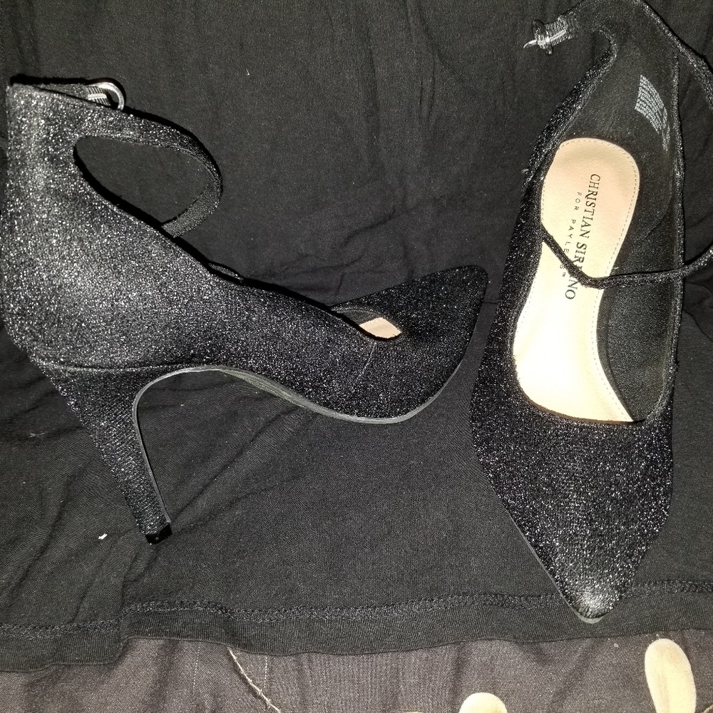 Sparkle through the night pumps